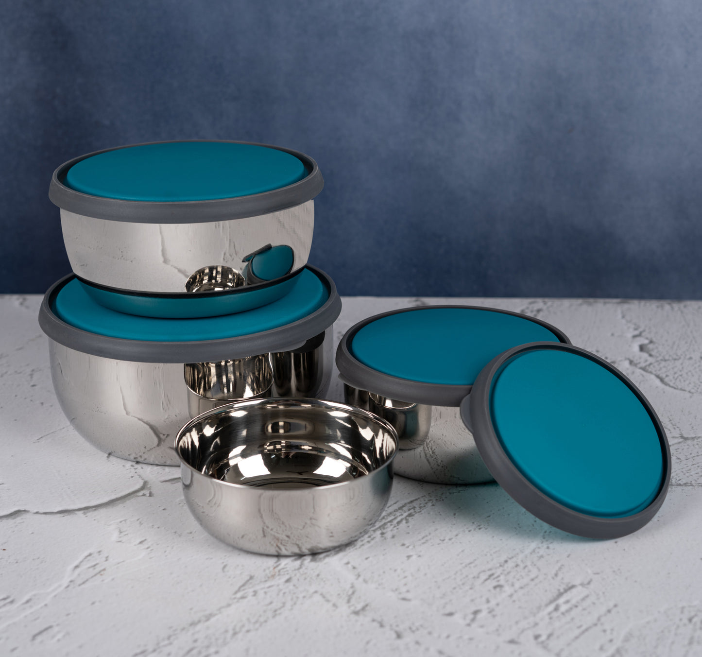 Green Mixing Bowls Set with Lid - Homeproindia.com