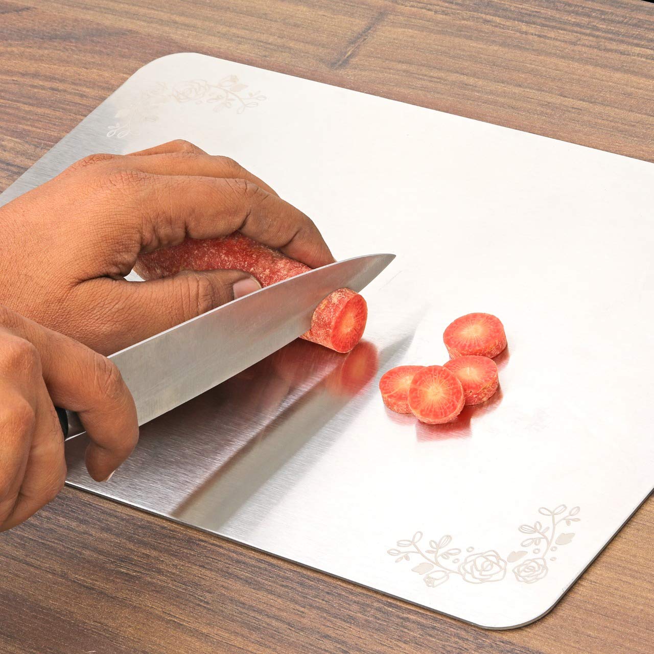 Stainless Steel Designer Chopping Board for Kitchen Silver - Homeproindia.com